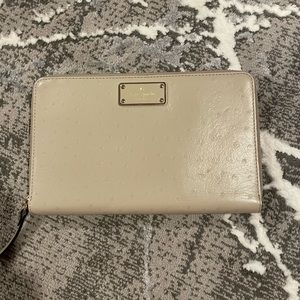 Kate Spade Passport Wallet